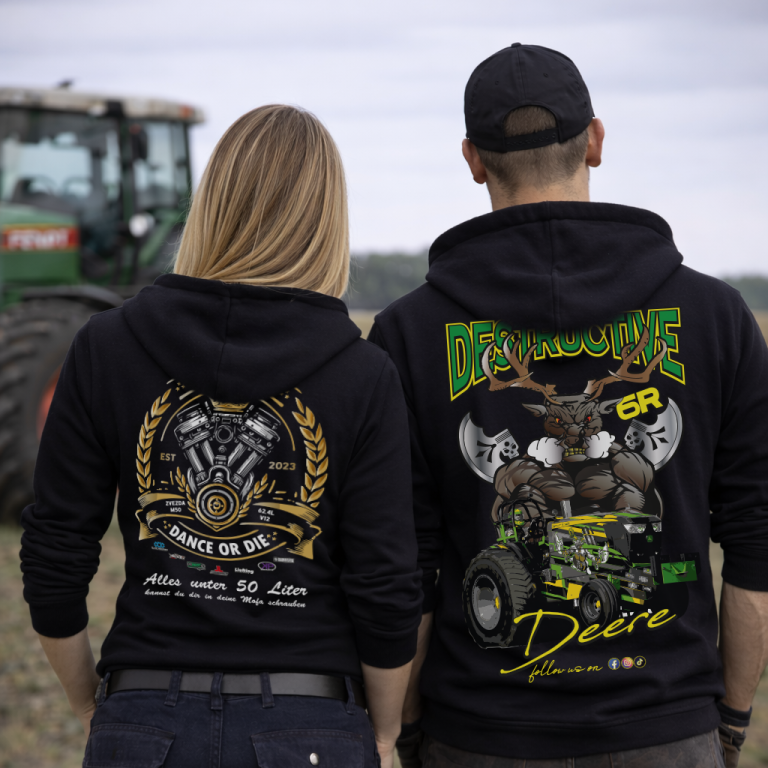 BALTIC X Hoodie Rückseite mit großem Tractorpulling Motiv